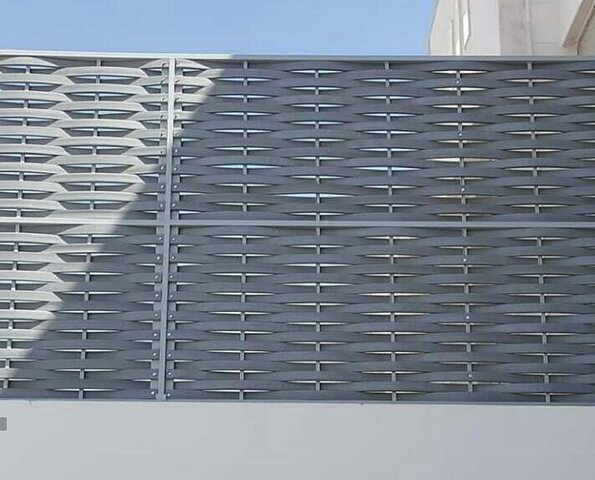 مظلات هناجر شينكو. تركيب مظلات شينكو للسيارات لحمايتها من اشعة الشمس المرتفعه بخميس مشيط والجنوب وجيع مدن المملكة العربية السعودي عمل المظلات للسيارات يشكل نسبة حماية كبيرة للسيارة 
